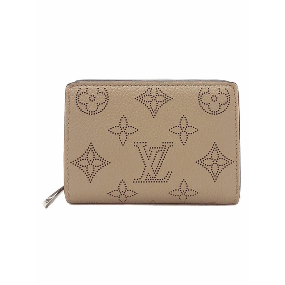 Louis Vuitton Mahina Portefeuille Claire Bi fold Short Wallet